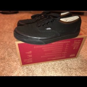 Authentic black vans size 6 never been worn